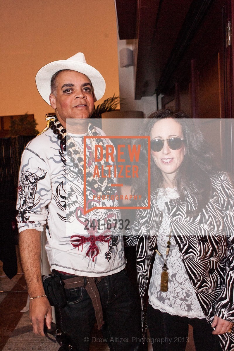 Stephen Sterling, Michele Heffes, Photo #241-6732