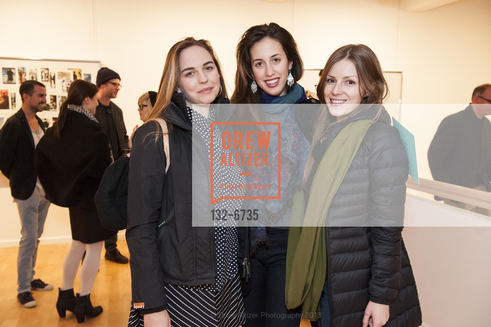 Artemis Jenkins, Jessica Schiffman, Cassie Hoeprich, Taryn Simon Opening at the John Berggruen Gallery, US, January 16th, 2013, Photo #132-6735 Artemis Jenkins, Jessica Schiffman, Cassie Hoeprich, Photo #132-6735