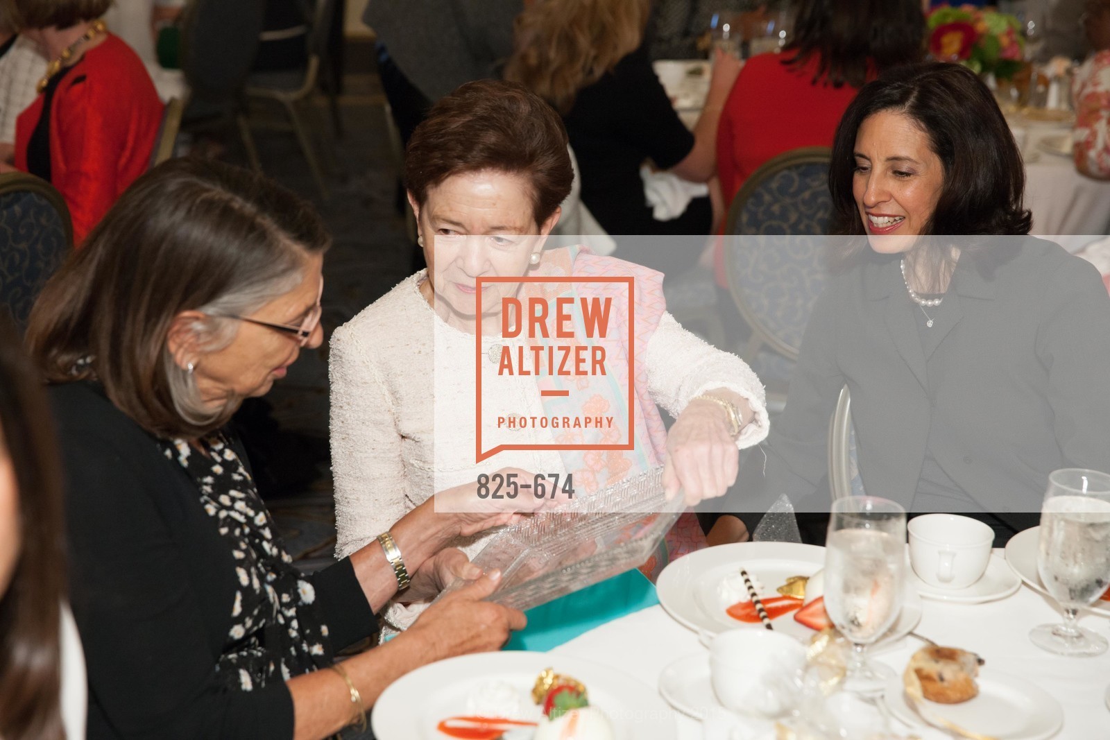 Roselyne Swig, Junior League of San Francisco's WATCH Luncheon, Fairmont Hotel. 950 Mason Street, May 4th, 2015,Drew Altizer, Drew Altizer Photography, full-service agency, private events, San Francisco photographer, photographer california