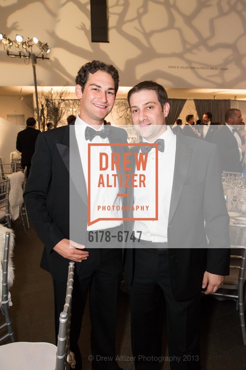 Adam Swig, David Saxe, 10th Anniversary MID-WINTER GALA Benefiting the Fine Arts Museums of San Francisco, US, March 9th, 2013, Photo #6178-6747 Adam Swig, David Saxe, Photo #6178-6747