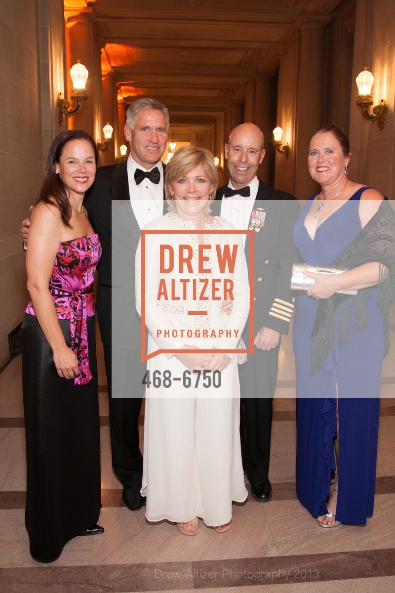 Amy O'Brien, Jim Henry, Ann Henry, Matt Bliven, Kathy Bliven, Photo #468-6750