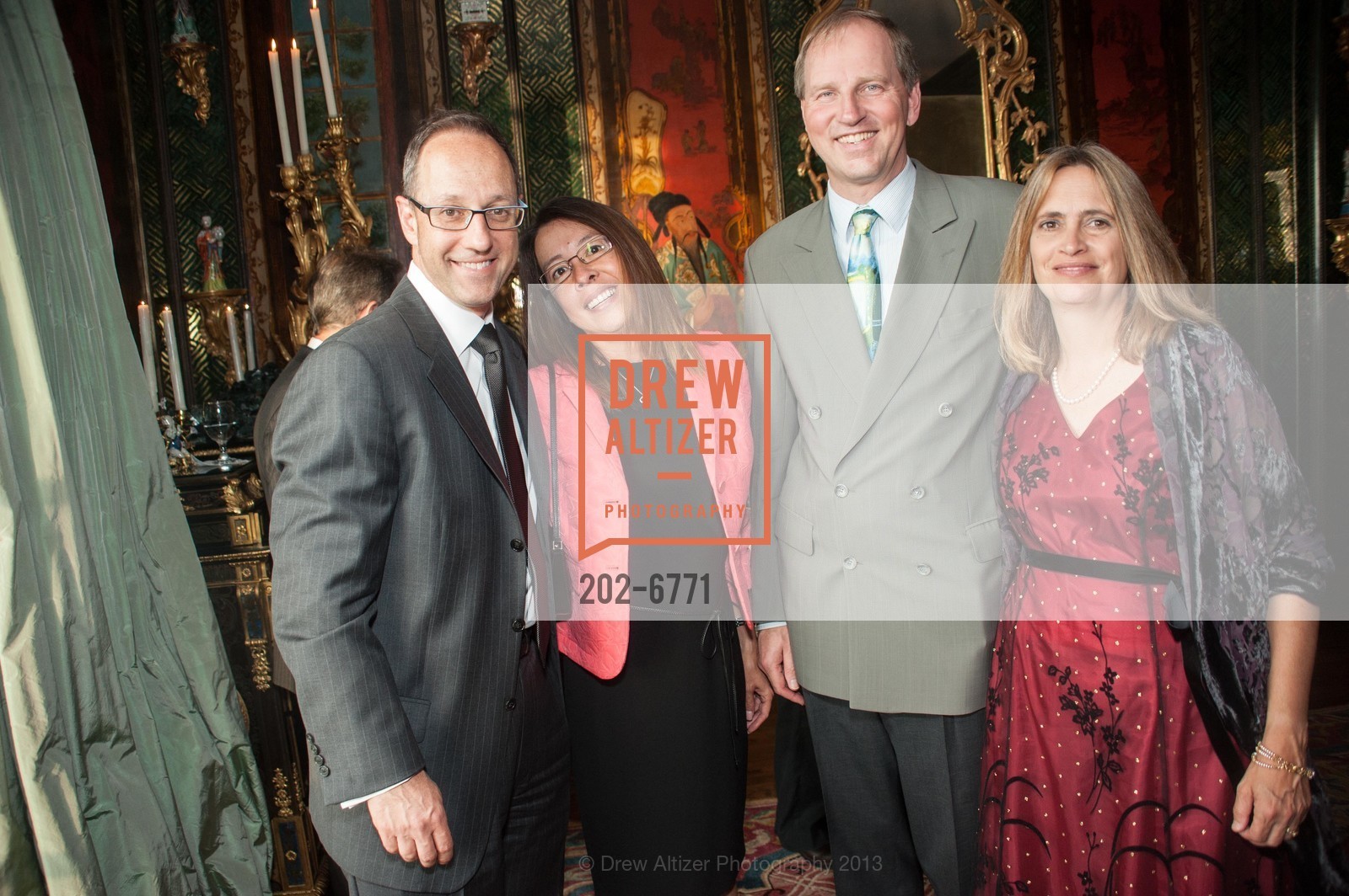 Laurent Harrison, Thuy Nguyen, Win-Kees van Hout, Sarah Cohen, Photo #202-6771