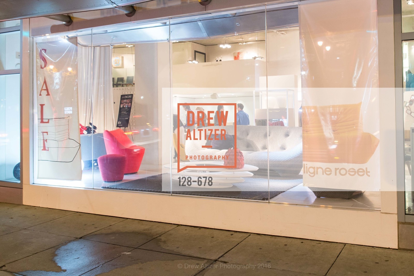 Atmosphere, 2016 ENCORE! Launch Party, Ligne Roset. 162 King Street, January 7th, 2016,Drew Altizer, Drew Altizer Photography, full-service agency, private events, San Francisco photographer, photographer california
