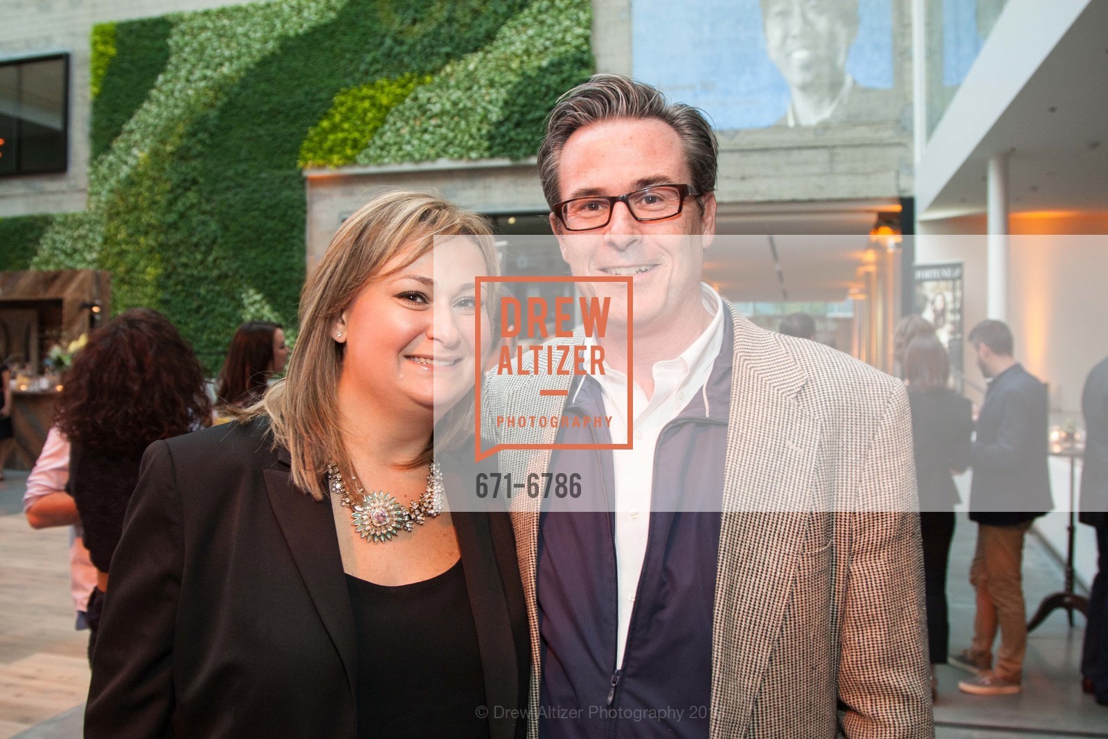 Kristin Leoti, Damian Slattery, Photo #671-6786