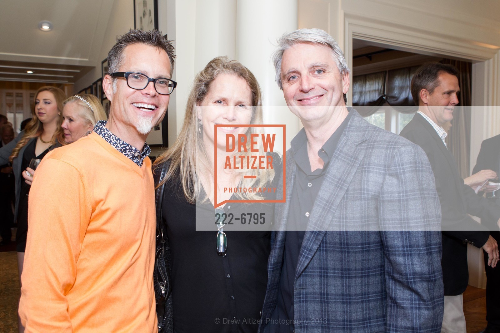 Rusty Rueff, Robina Riccitiello, John Riccitiello, John Hamm & Joanna Rees Hosts GRAMMY FOUNDATION in San Francisco, US, May 15th, 2013, Photo #222-6795 Rusty Rueff, Robina Riccitiello, John Riccitiello, Photo #222-6795