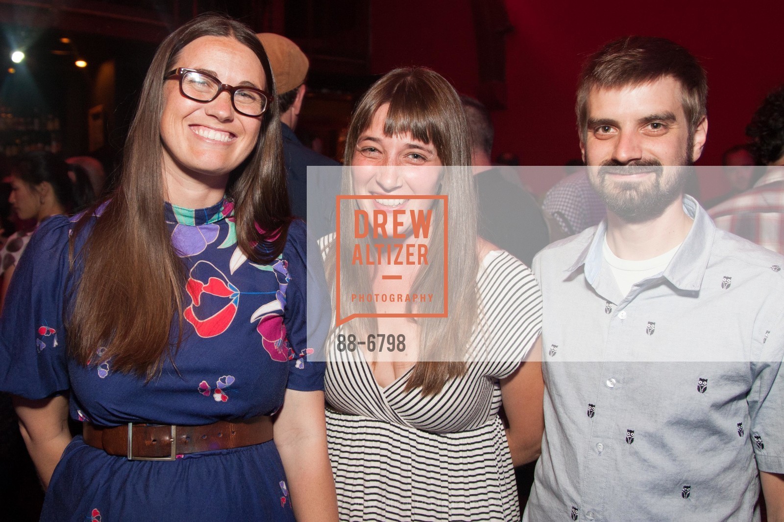 Victoria Gannon, Eleanor Ganson Weiss, Oliver Weiss, SFMoMA SECA Art Award Opening Reception, US, September 11th, 2013, Photo #88-6798 Victoria Gannon, Eleanor Ganson Weiss, Oliver Weiss, Photo #88-6798