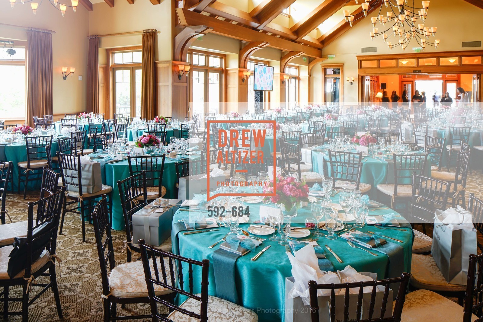 Atmosphere, Under One Umbrella, Sharon Heights Golf and Country Club, January 13th, 2016,Drew Altizer, Drew Altizer Photography, full-service agency, private events, San Francisco photographer, photographer california