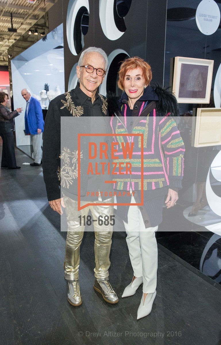 Norman Stone, Norah Stone, FOG Design+Art Preview Gala, Fort Mason Center Festival Pavilion, January 13th, 2016, Photo #118-685 Norman Stone, Norah Stone, Photo #118-685