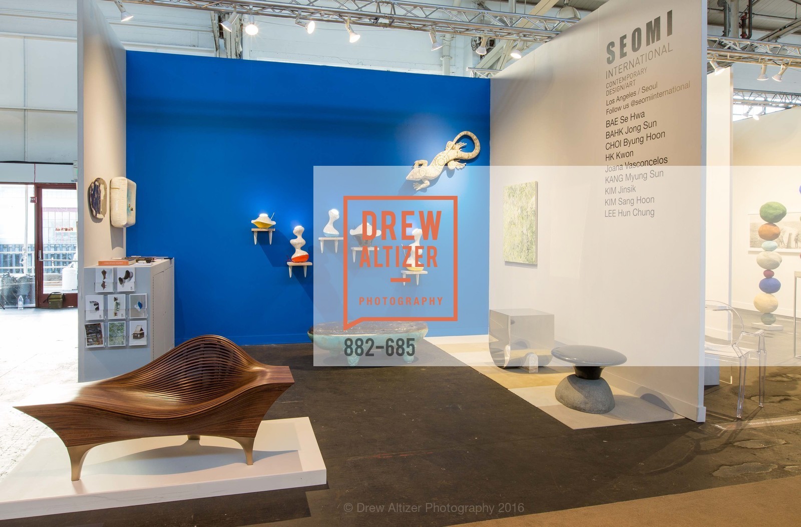Atmosphere, FOG Design+Art Preview Gala, Fort Mason Center Festival Pavilion, January 13th, 2016, Photo #882-685 Atmosphere, Photo #882-685