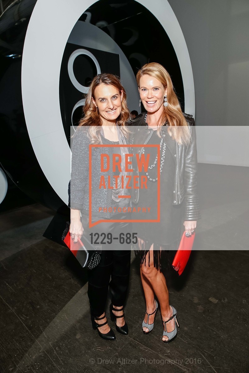Jennifer Cerchiai, Stephanie Tuttle, FOG Design+Art Preview Gala, Fort Mason Center Festival Pavilion, January 13th, 2016, Photo #1229-685 Jennifer Cerchiai, Stephanie Tuttle, Photo #1229-685