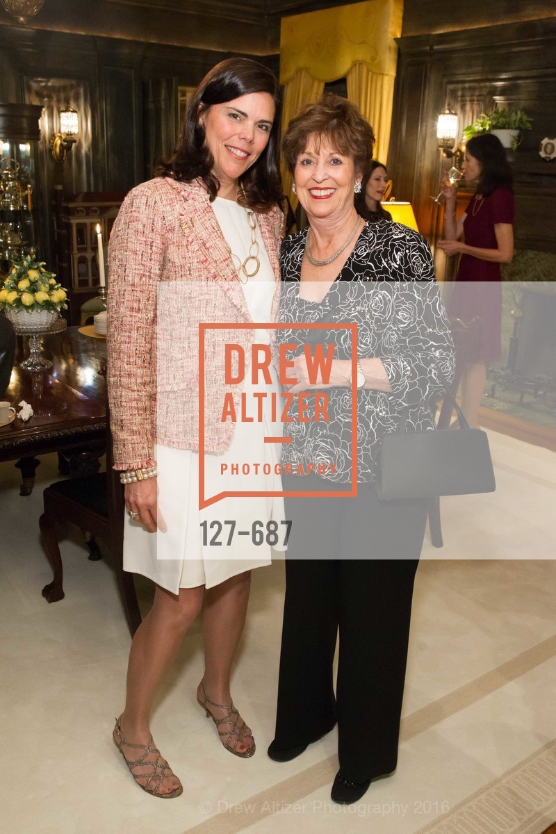 Trecia Knapp, Suzanne Thornton, Photo #127-687
