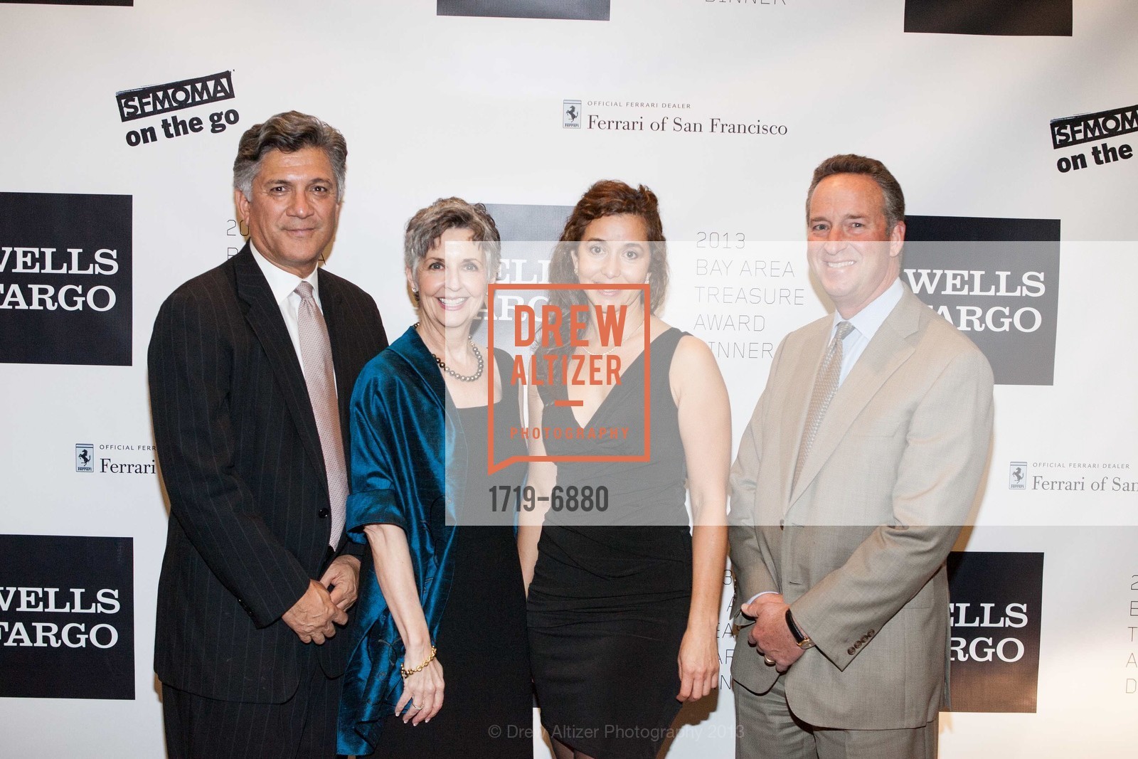 Mario Diaz, Mary Mewha, Sandra Williams, Jerome Paolini, SFMoMA 2013 Bay Area Treasure Honoring GEORGE LUCAS, US, October 24th, 2013, Photo #1719-6880 Mario Diaz, Mary Mewha, Sandra Williams, Jerome Paolini, Photo #1719-6880