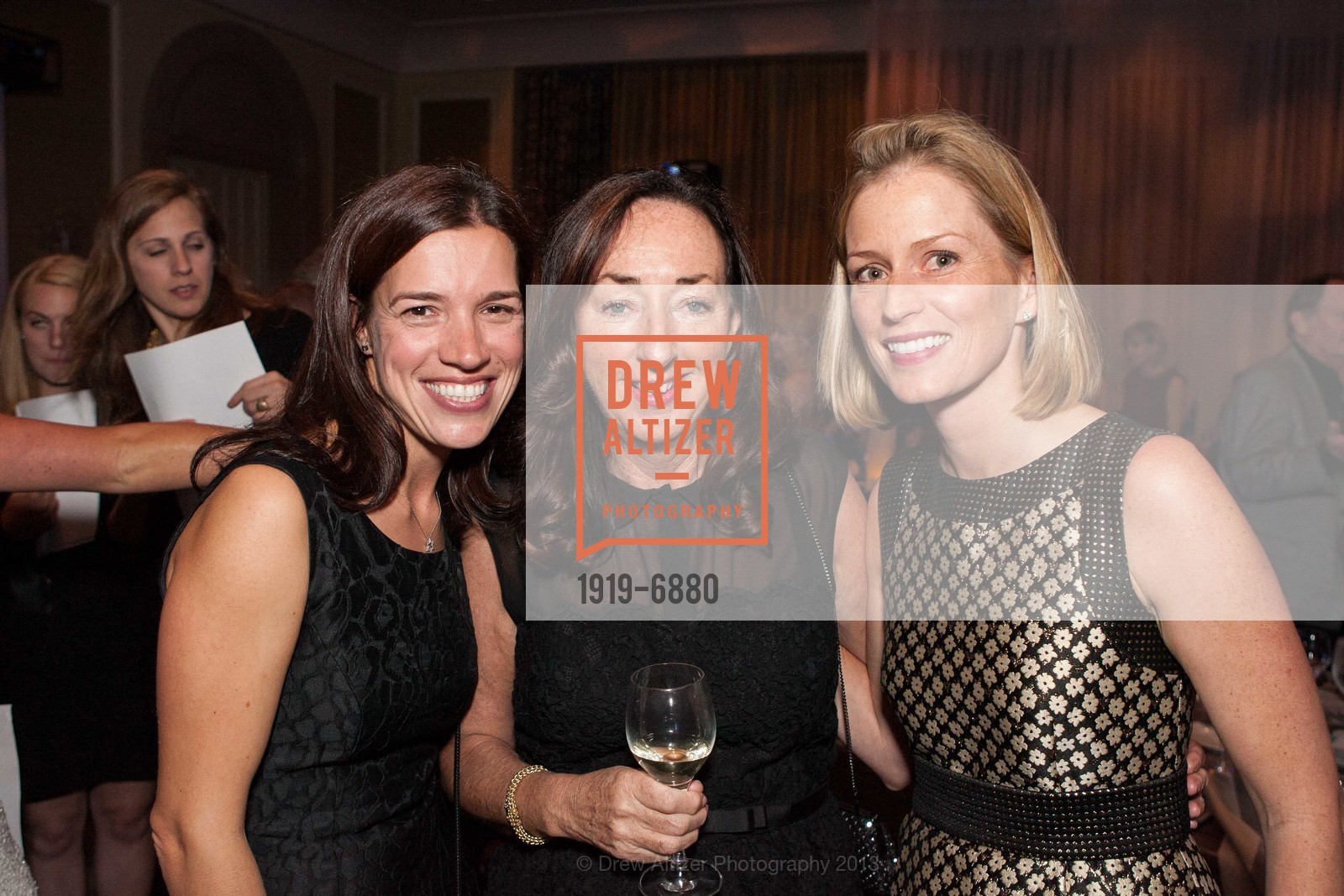 Nellie Levchin, Elaine Weil, Vickie Barret, Photo #1919-6880