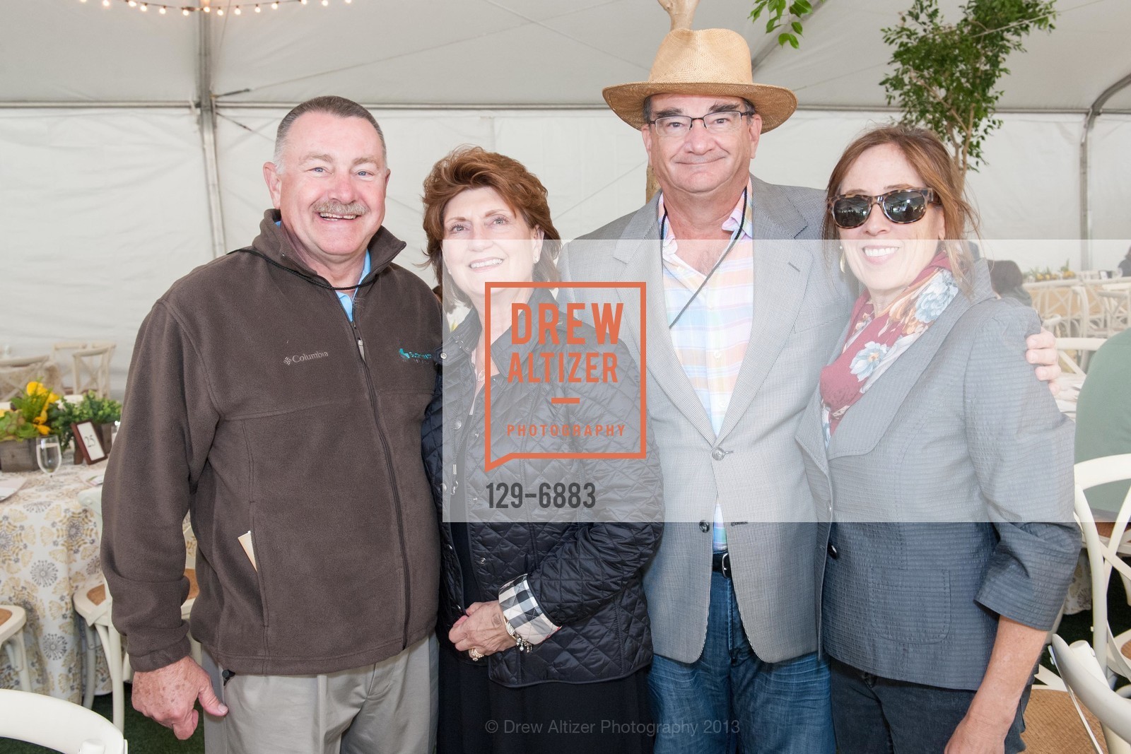 Mike Cohill, Jayne Cohill, Bob Reed, Elizabeth Reed, STERN GROVE FESTIVAL: The Big Picnic 2013, US, June 16th, 2013, Photo #129-6883 Mike Cohill, Jayne Cohill, Bob Reed, Elizabeth Reed, Photo #129-6883