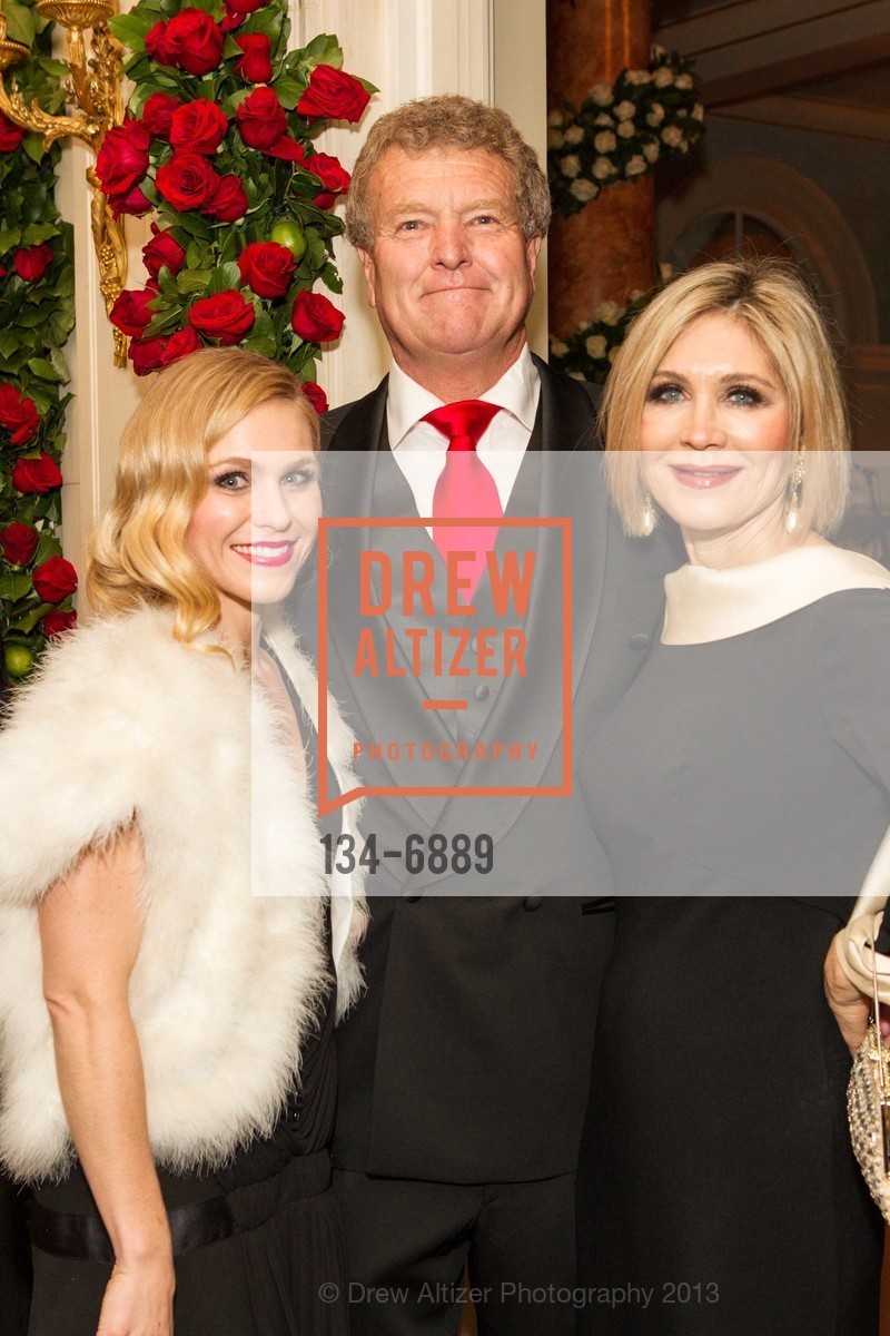Tatum Getty, Larry Yount, Gail Yount, Gordon Getty's 80th Birthday Party, US, December 14th, 2013, Photo #134-6889 Tatum Getty, Larry Yount, Gail Yount, Photo #134-6889