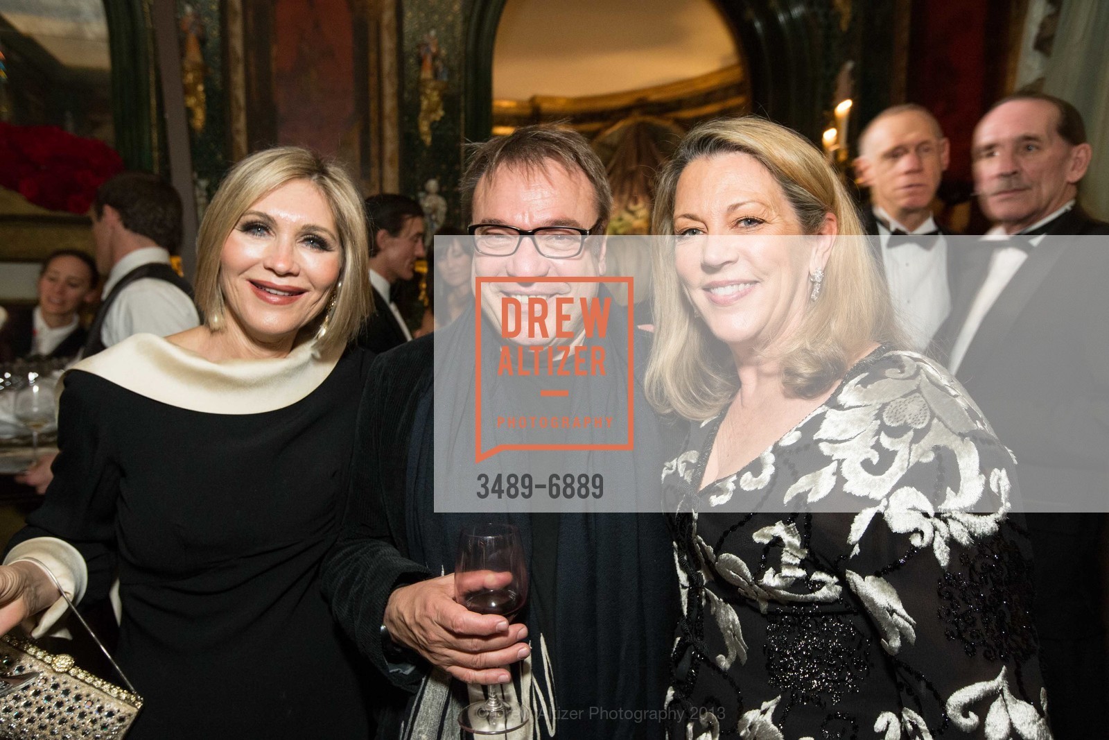 Gail Yount, Stanlee Gatti, Suzanne Tucker, Gordon Getty's 80th Birthday Party, US, December 14th, 2013, Photo #3489-6889 Gail Yount, Stanlee Gatti, Suzanne Tucker, Photo #3489-6889