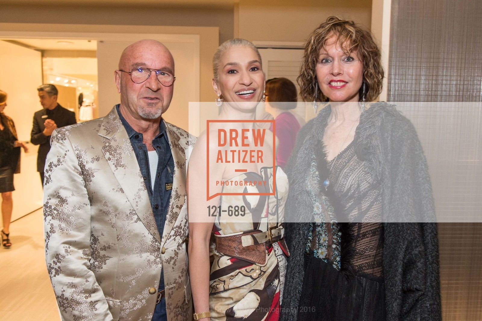 Michel Rosen, Navid Armstrong, Christine Suppes, Oscar de la Renta Cocktail Party with Boaz Mazor, The Rotunda Restaurant, January 19th, 2016, Photo #121-689 Michel Rosen, Navid Armstrong, Christine Suppes, Photo #121-689
