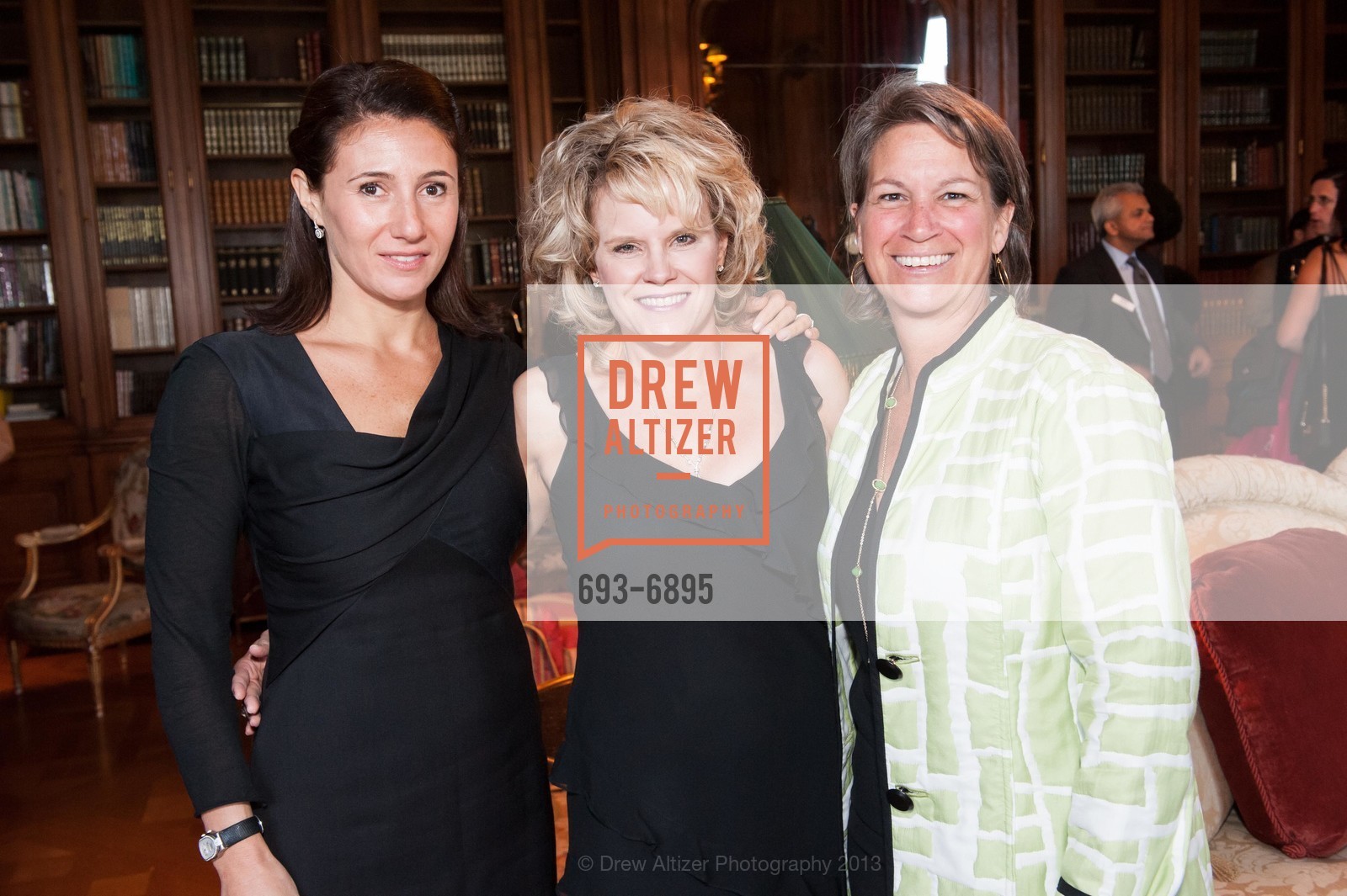 Amanda Magliaro, Tanya Roemer, Suni Harford, Jumpstart's Scribbles to Novels, US, May 16th, 2013, Photo #693-6895 Amanda Magliaro, Tanya Roemer, Suni Harford, Photo #693-6895