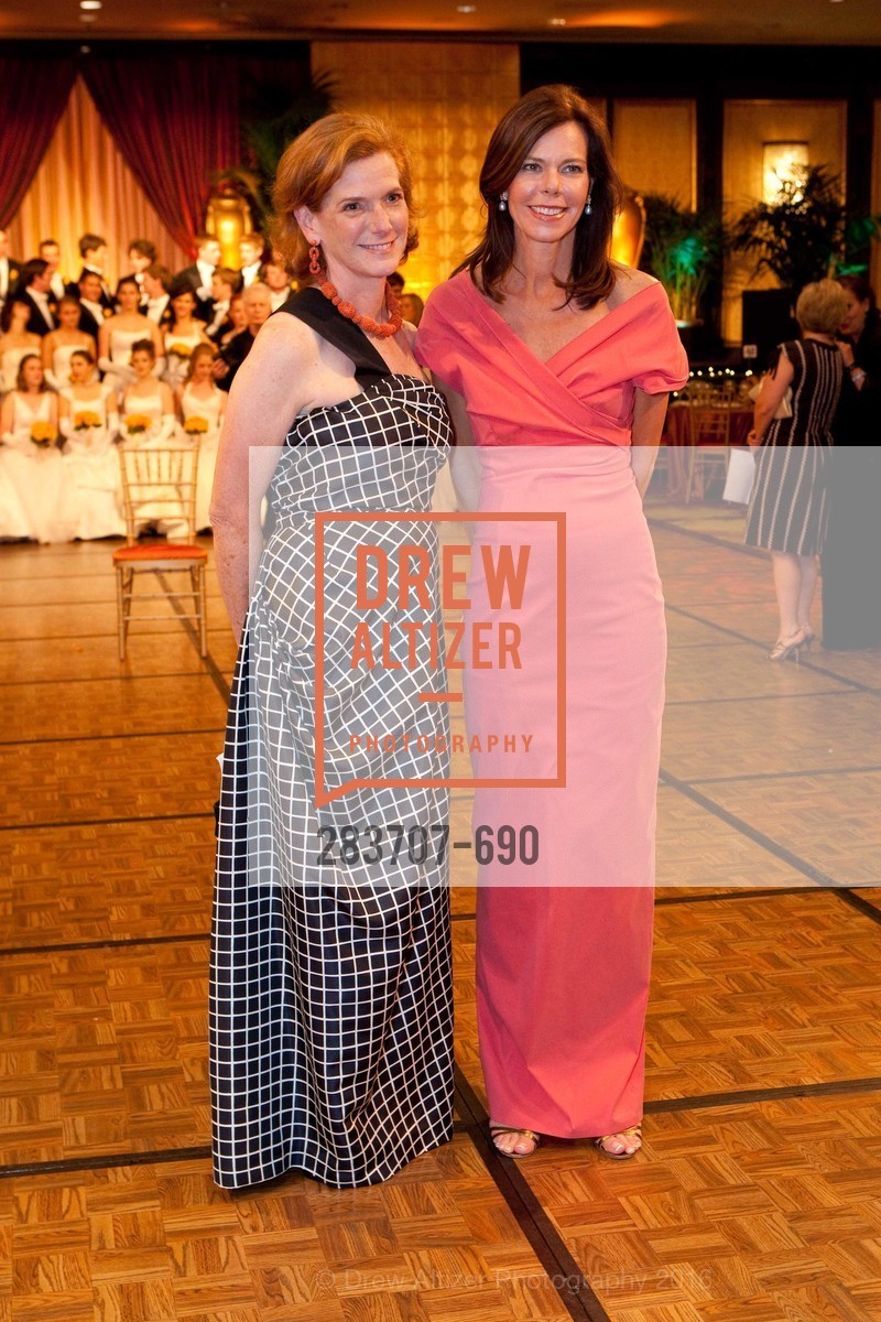 Ball CoChairs Kathryn DuPont, Left, With Cynthia Stallone, 2009 Debutante Ball, Unknown, July 4th, 2008,Drew Altizer, Drew Altizer Photography, full-service agency, private events, San Francisco photographer, photographer california
