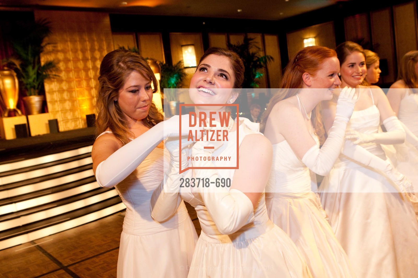 Victoria Renner Student, Denise McLeod Rollandi, 2009 Debutante Ball, Unknown, July 4th, 2008,Drew Altizer, Drew Altizer Photography, full-service agency, private events, San Francisco photographer, photographer california