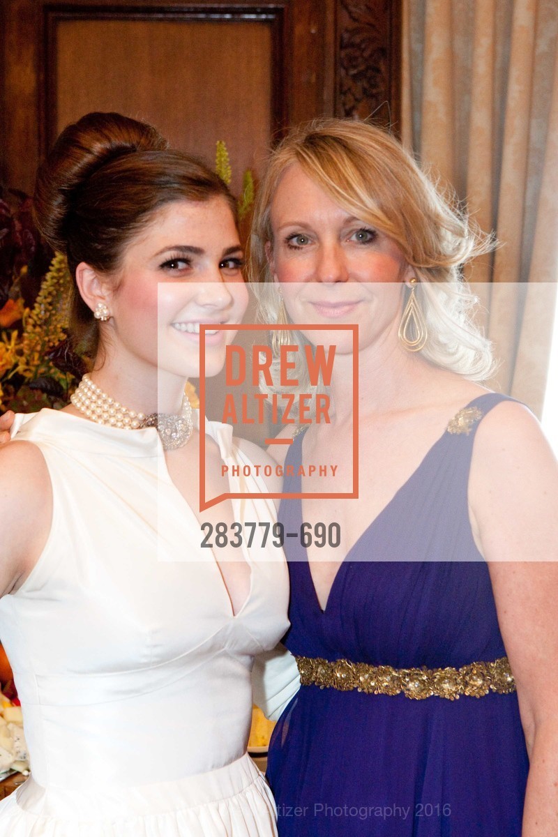 Denise Rollandi, Laura Hunt, 2009 Debutante Ball, Unknown, July 4th, 2008,Drew Altizer, Drew Altizer Photography, full-service agency, private events, San Francisco photographer, photographer california