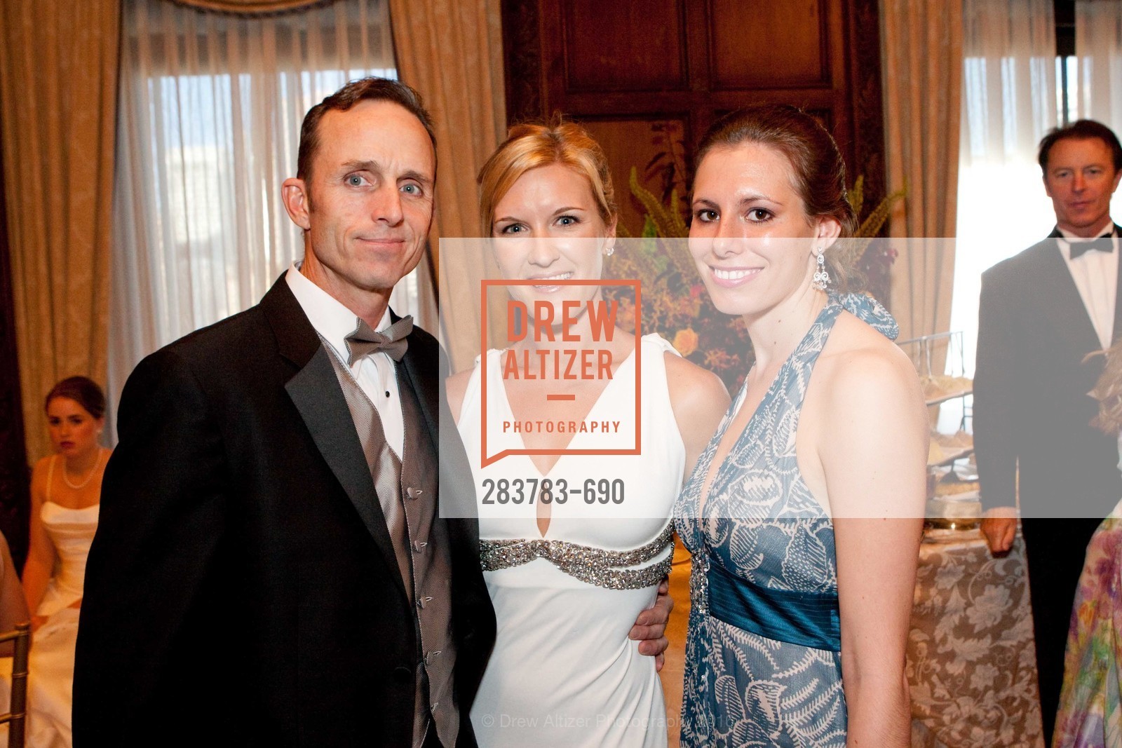 John Coffey, Danielle Malott, Jessica Hollenbacher, 2009 Debutante Ball, Unknown, July 4th, 2008,Drew Altizer, Drew Altizer Photography, full-service agency, private events, San Francisco photographer, photographer california