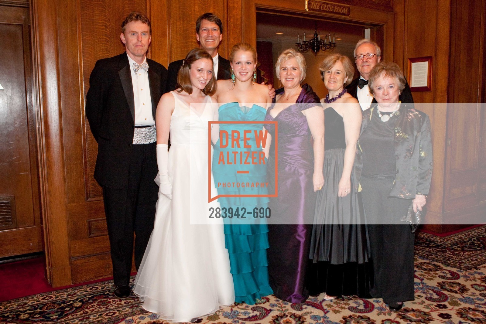 Tom Koegel, Eloise Horn, Peter Horn, Lucy Horn, Zellan LaFollette, Anne LaFollette, Charles LaFollette, Ellen LaFollette, 2009 Debutante Ball, Unknown, July 4th, 2008,Drew Altizer, Drew Altizer Photography, full-service agency, private events, San Francisco photographer, photographer california