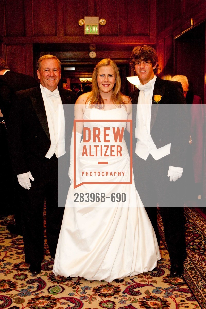 Mike Gillfillian, Kelly Gillfillan, Jeffrey Toland, 2009 Debutante Ball, Unknown, July 4th, 2008,Drew Altizer, Drew Altizer Photography, full-service agency, private events, San Francisco photographer, photographer california