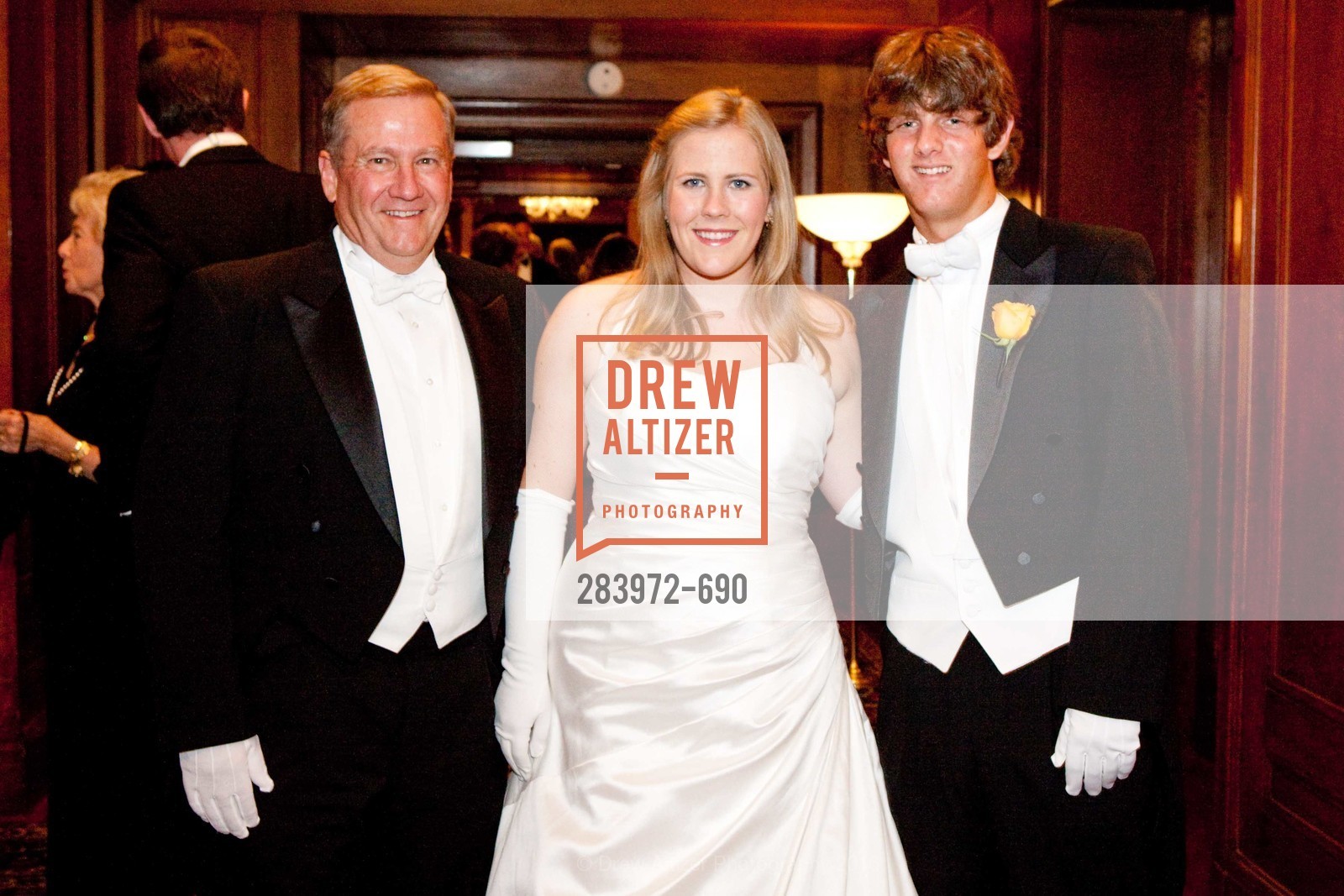 Mike Gillfillian, Kelly Gillfillan, Jeffrey Toland, 2009 Debutante Ball, Unknown, July 4th, 2008,Drew Altizer, Drew Altizer Photography, full-service agency, private events, San Francisco photographer, photographer california