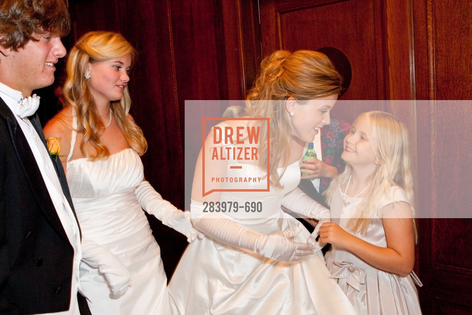 Jeffrey Toland, Emma Jesberg, Averell Edmondson, Olivia Edmondson, 2009 Debutante Ball, Unknown, July 4th, 2008,Drew Altizer, Drew Altizer Photography, full-service agency, private events, San Francisco photographer, photographer california