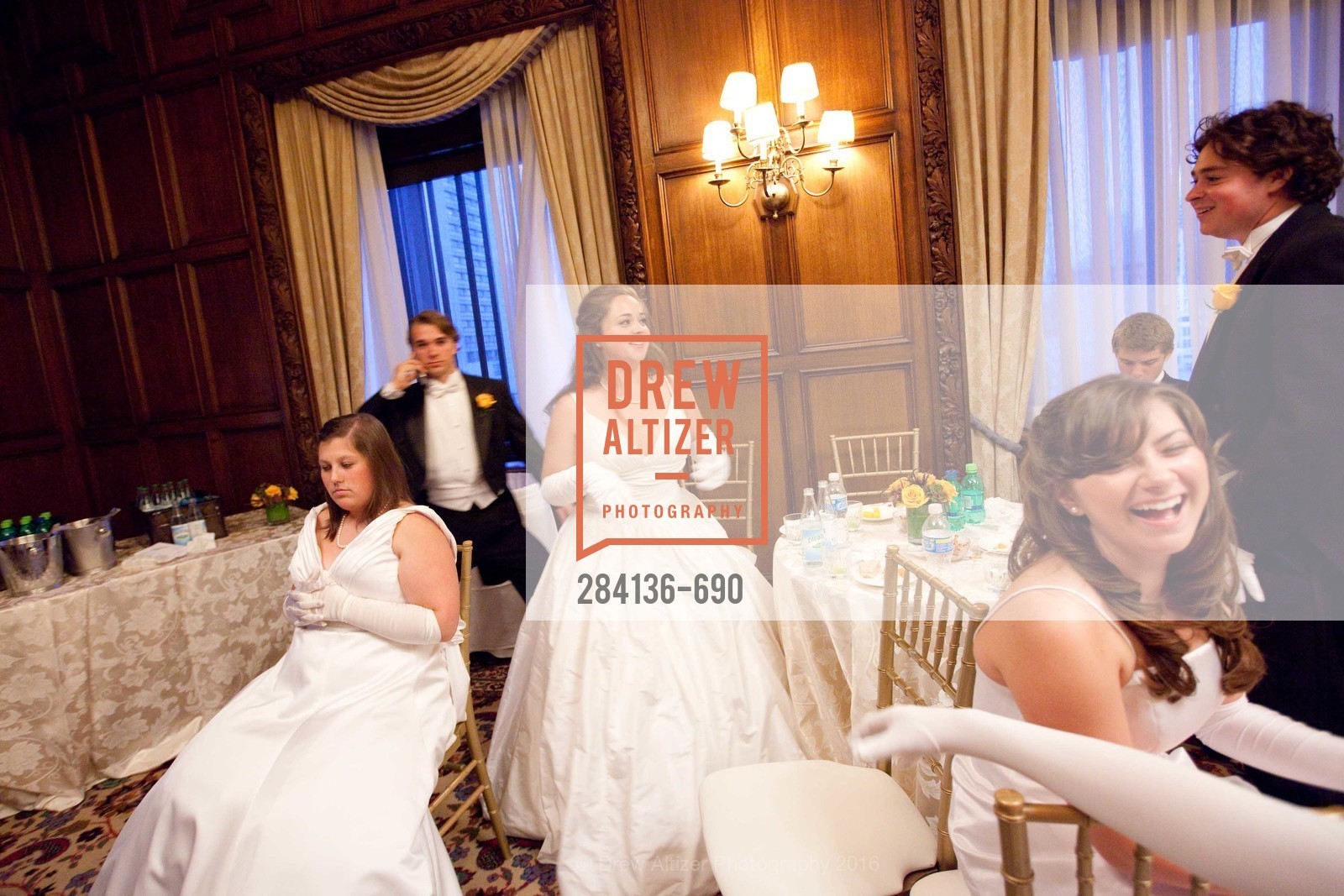 Maison Haines, Taylor Roy, Victoria Hetz, 2009 Debutante Ball, Unknown, July 4th, 2008,Drew Altizer, Drew Altizer Photography, full-service agency, private events, San Francisco photographer, photographer california