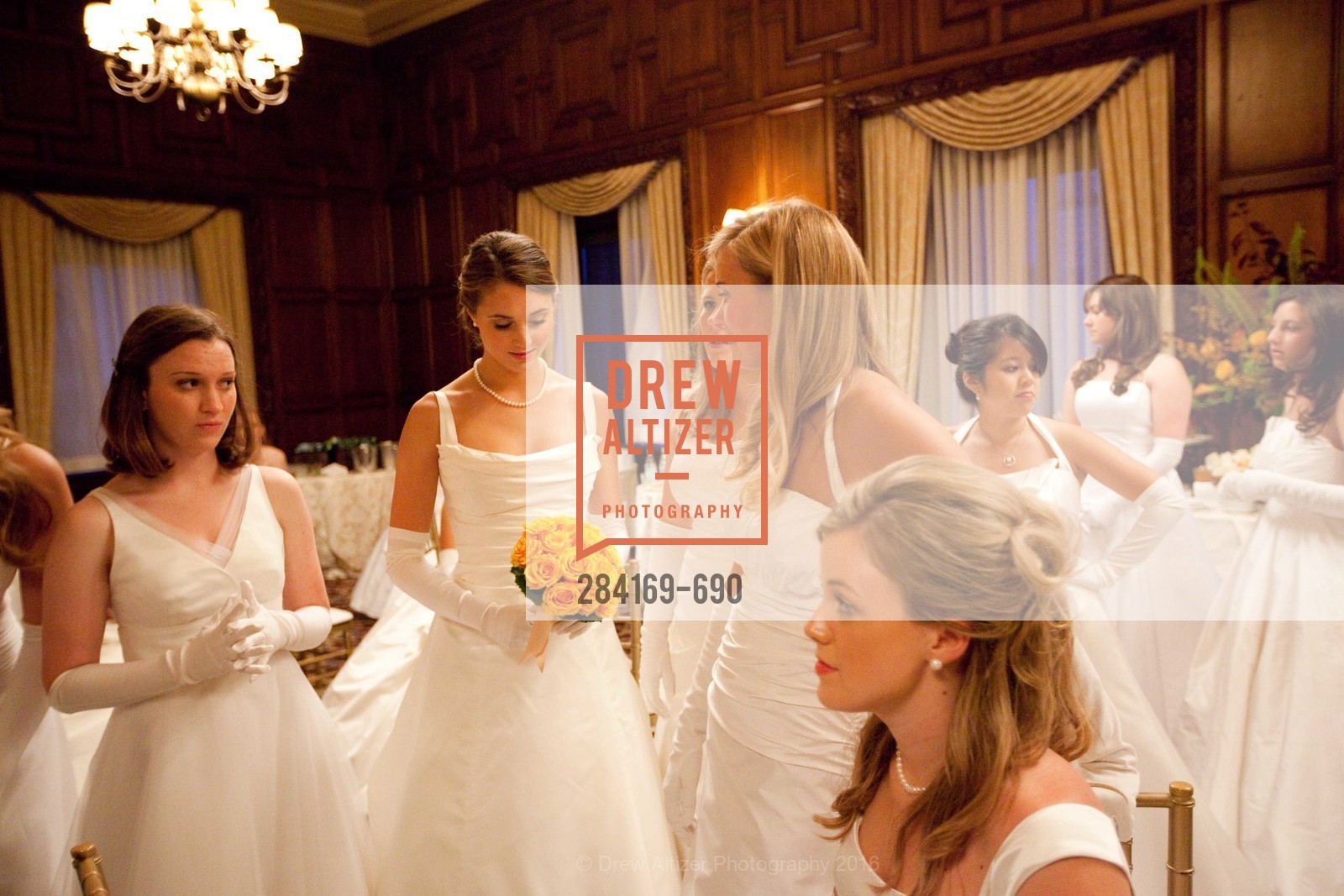 Eloise Horn, Victoria Student, Sarah Bedford, Kelly Gillfillan, Emma Jesberg, Averell Edmondson, 2009 Debutante Ball, Unknown, July 4th, 2008,Drew Altizer, Drew Altizer Photography, full-service agency, private events, San Francisco photographer, photographer california