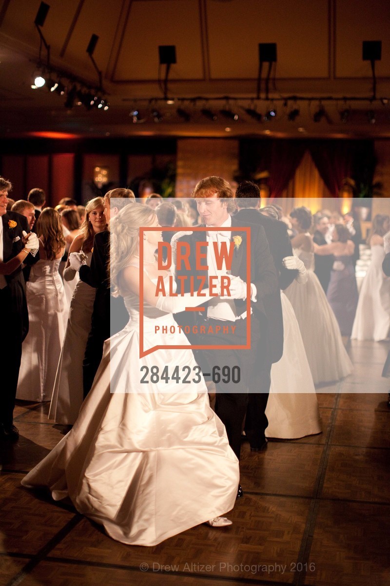 Atmosphere, 2009 Debutante Ball, Unknown, July 4th, 2008,Drew Altizer, Drew Altizer Photography, full-service agency, private events, San Francisco photographer, photographer california