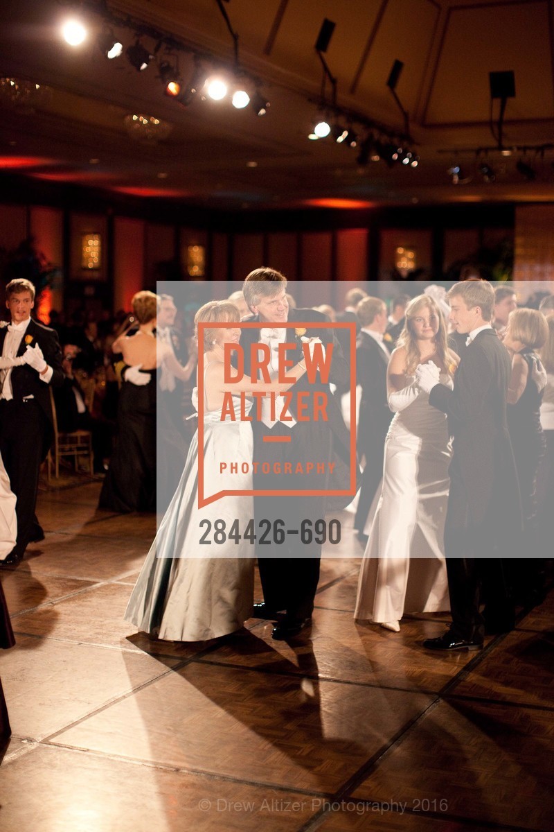 Atmosphere, 2009 Debutante Ball, Unknown, July 4th, 2008,Drew Altizer, Drew Altizer Photography, full-service agency, private events, San Francisco photographer, photographer california