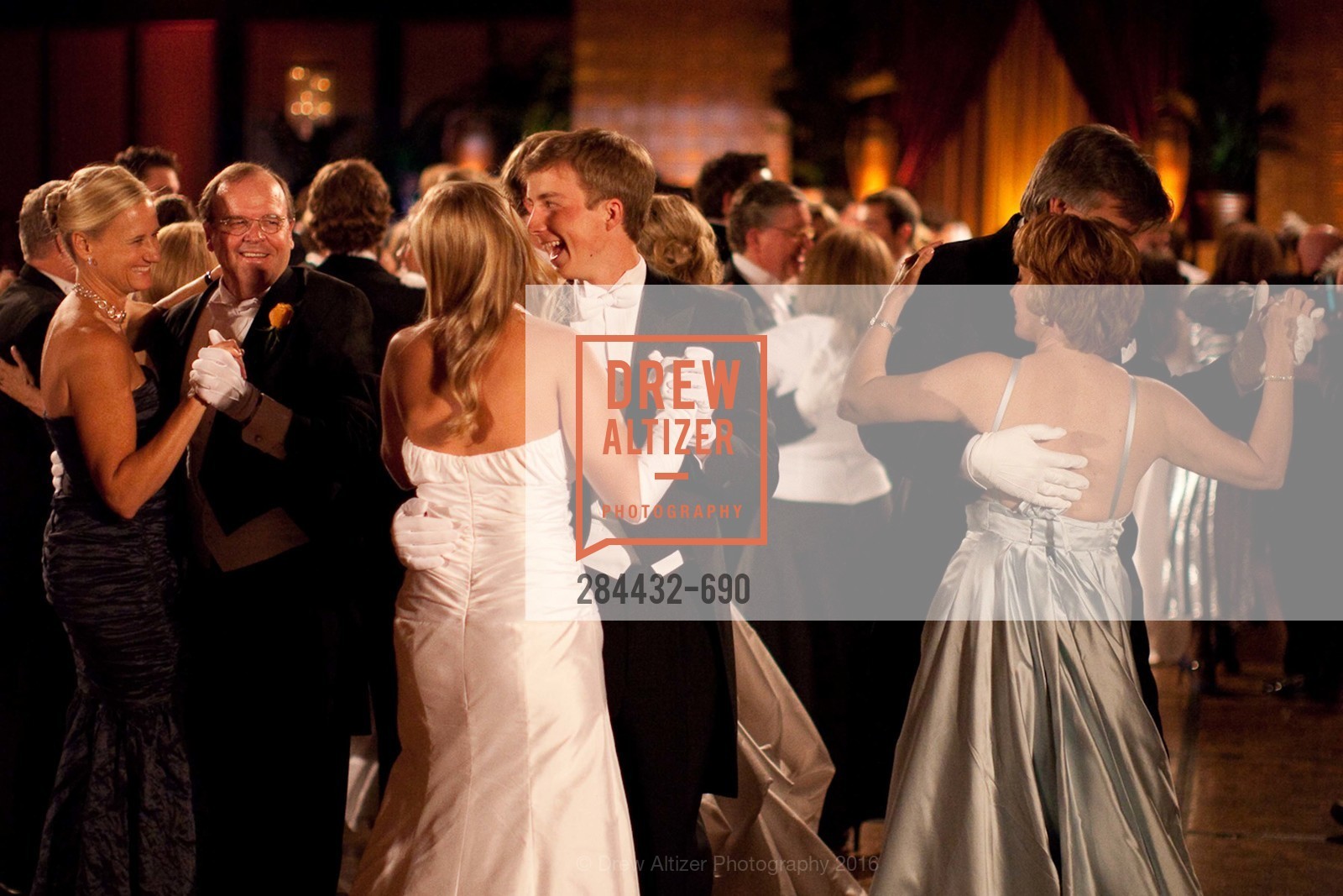 Atmosphere, 2009 Debutante Ball, Unknown, July 4th, 2008,Drew Altizer, Drew Altizer Photography, full-service agency, private events, San Francisco photographer, photographer california