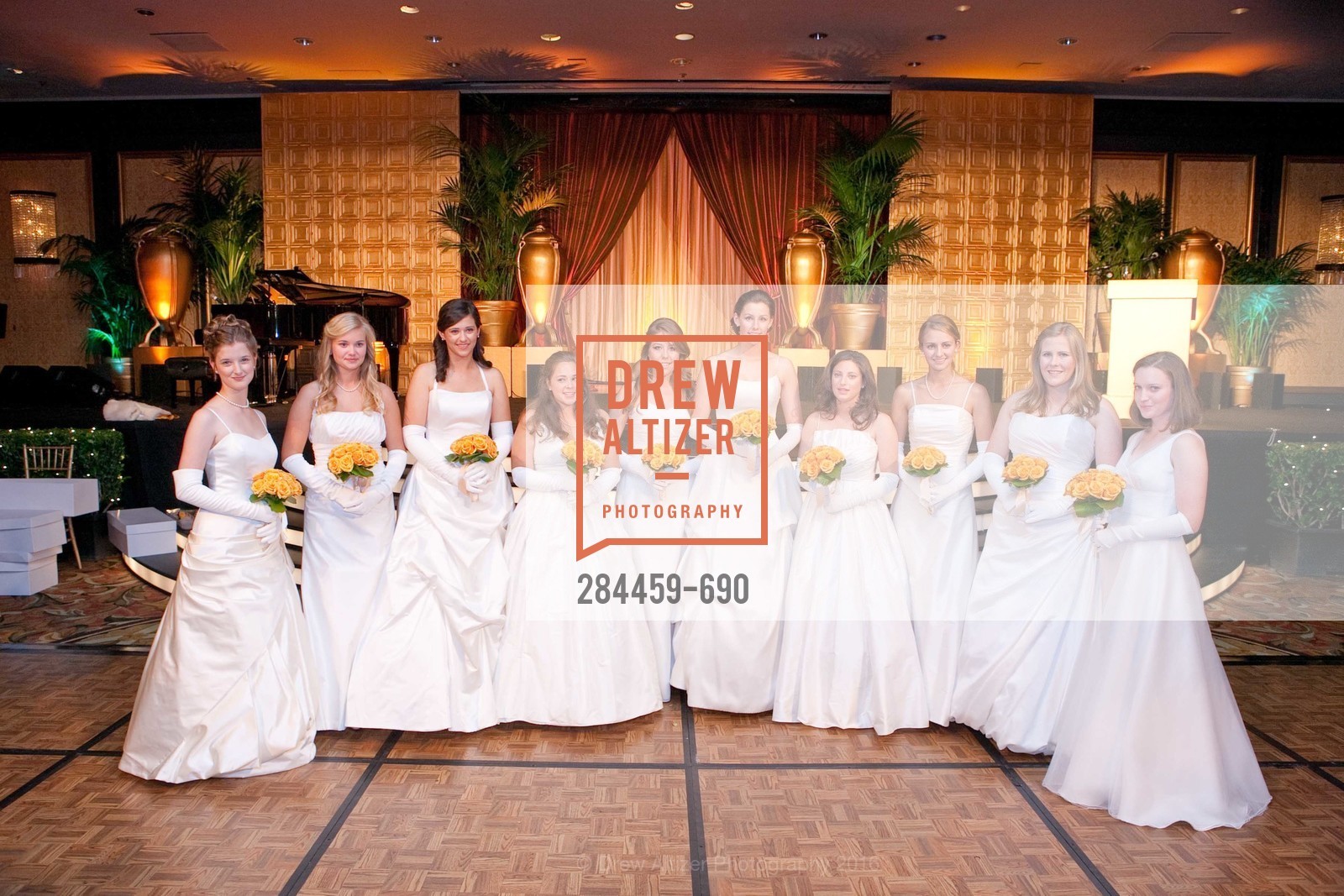 Morgan Alexis Malott, Emma Giorgianna Jesberg, Kathryn Claire McCrum, Taylor Pare Roy, Victoria Renner Student, Meaghan Elizabeth Crowley, Sarah Greer Rosenbaum, Abigail Brannan Mathieson, Kelly Erin Gillfillan, Eloise La Follette Horn, 2009 Debutante Ball, Unknown, July 4th, 2008,Drew Altizer, Drew Altizer Photography, full-service agency, private events, San Francisco photographer, photographer california