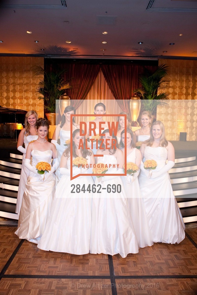 Taylor Pare Roy, Sarah Greer Rosenbaum, Eloise La Follette Horn, Kathryn Claire McCrum, Meaghan Elizabeth Crowley, Victoria Renner Student, Abigail Brannan Mathieson, 2009 Debutante Ball, Unknown, July 4th, 2008,Drew Altizer, Drew Altizer Photography, full-service agency, private events, San Francisco photographer, photographer california