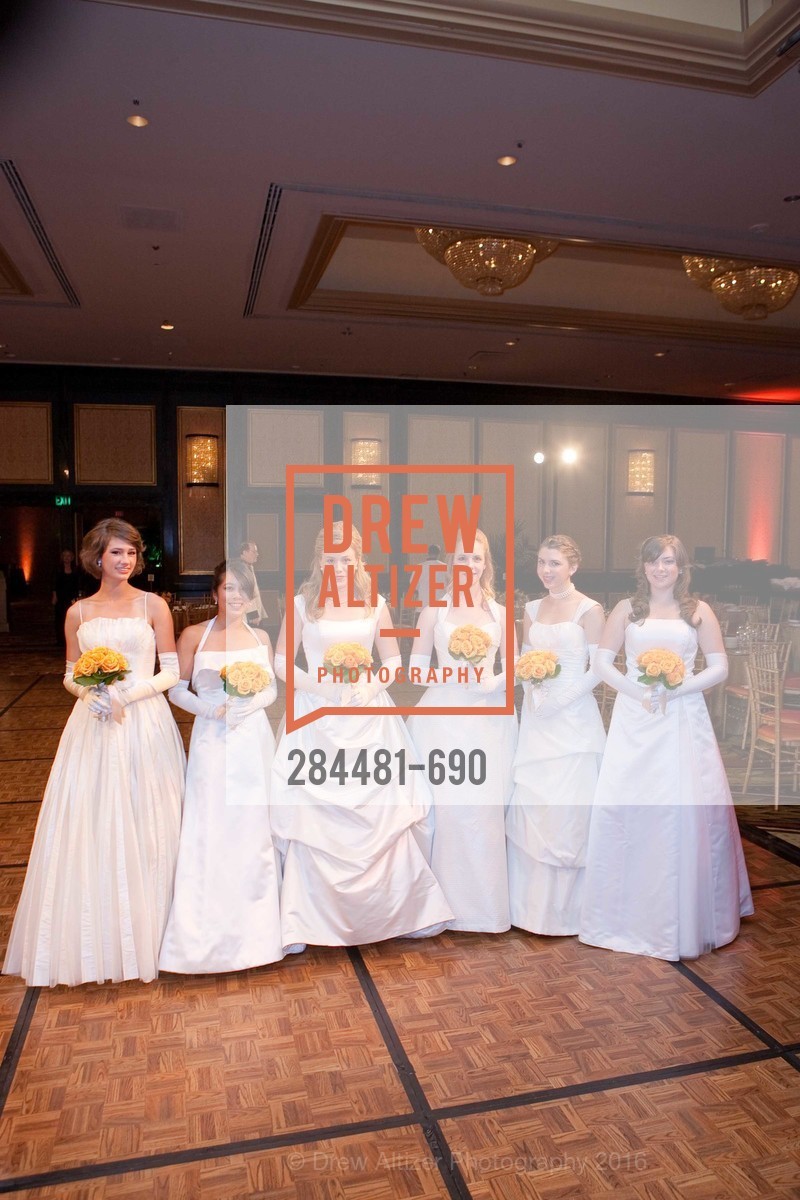 Grace Pritchett Milligan, Marissa Lee Seto, Alexandra Averell Lively Edmondson, Elizabeth Collins Hullar, Grace Mitchell Schlesinger, Victoria Crisler Hetz, 2009 Debutante Ball, Unknown, July 4th, 2008,Drew Altizer, Drew Altizer Photography, full-service agency, private events, San Francisco photographer, photographer california
