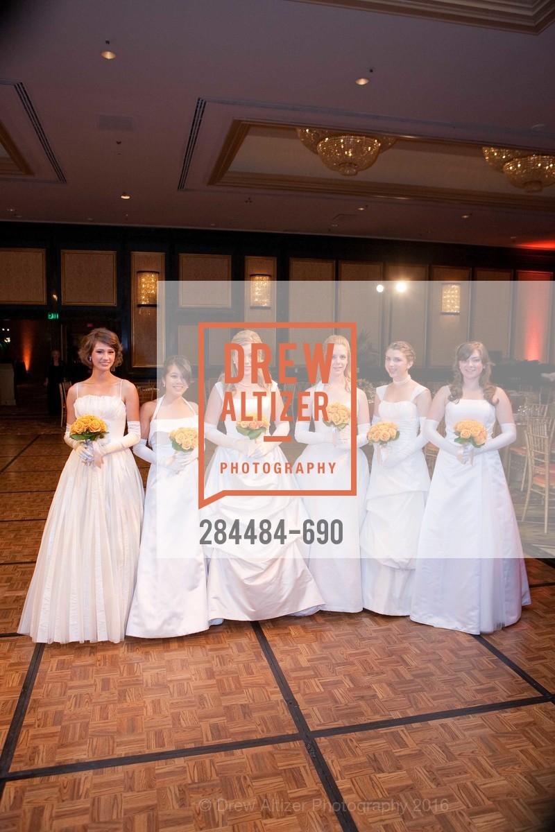 Grace Pritchett Milligan, Marissa Lee Seto, Alexandra Averell Lively Edmondson, Elizabeth Collins Hullar, Grace Mitchell Schlesinger, Victoria Crisler Hetz, 2009 Debutante Ball, Unknown, July 4th, 2008,Drew Altizer, Drew Altizer Photography, full-service agency, private events, San Francisco photographer, photographer california