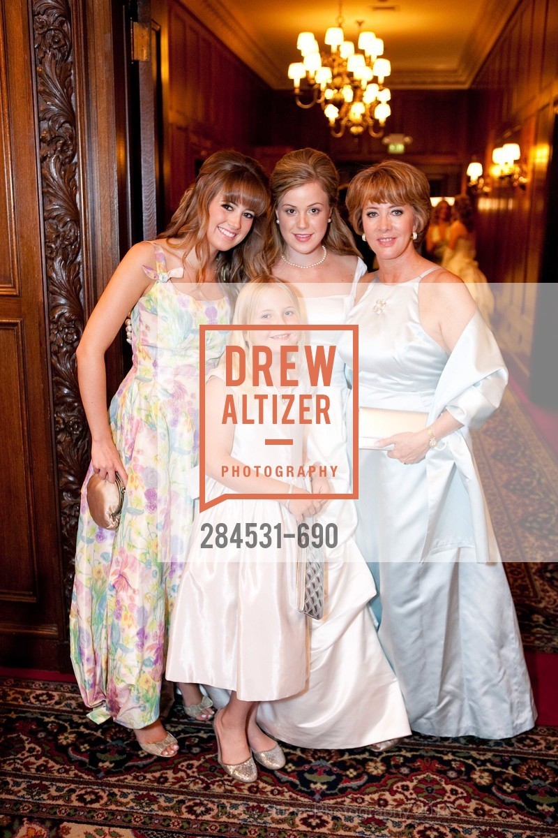 Olivia Edmondson, Alexandra Averell Lively Edmondson, 2009 Debutante Ball, Unknown, July 4th, 2008,Drew Altizer, Drew Altizer Photography, full-service agency, private events, San Francisco photographer, photographer california