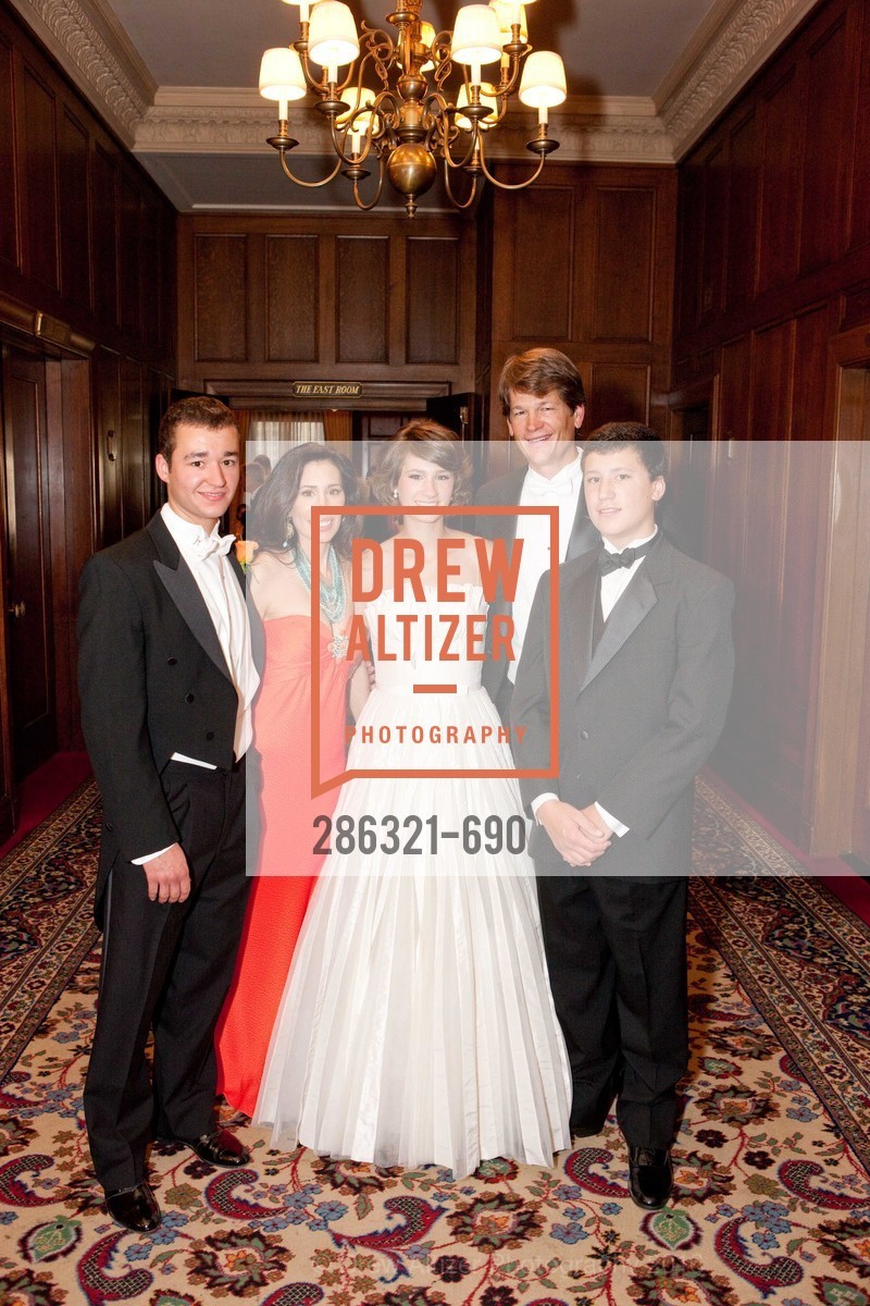 Matt Milligan, Stephanie Milligan, Grace Pritchett Milligan, Jim Milligan, James Milligan, 2009 Debutante Ball, Unknown, July 4th, 2008,Drew Altizer, Drew Altizer Photography, full-service agency, private events, San Francisco photographer, photographer california