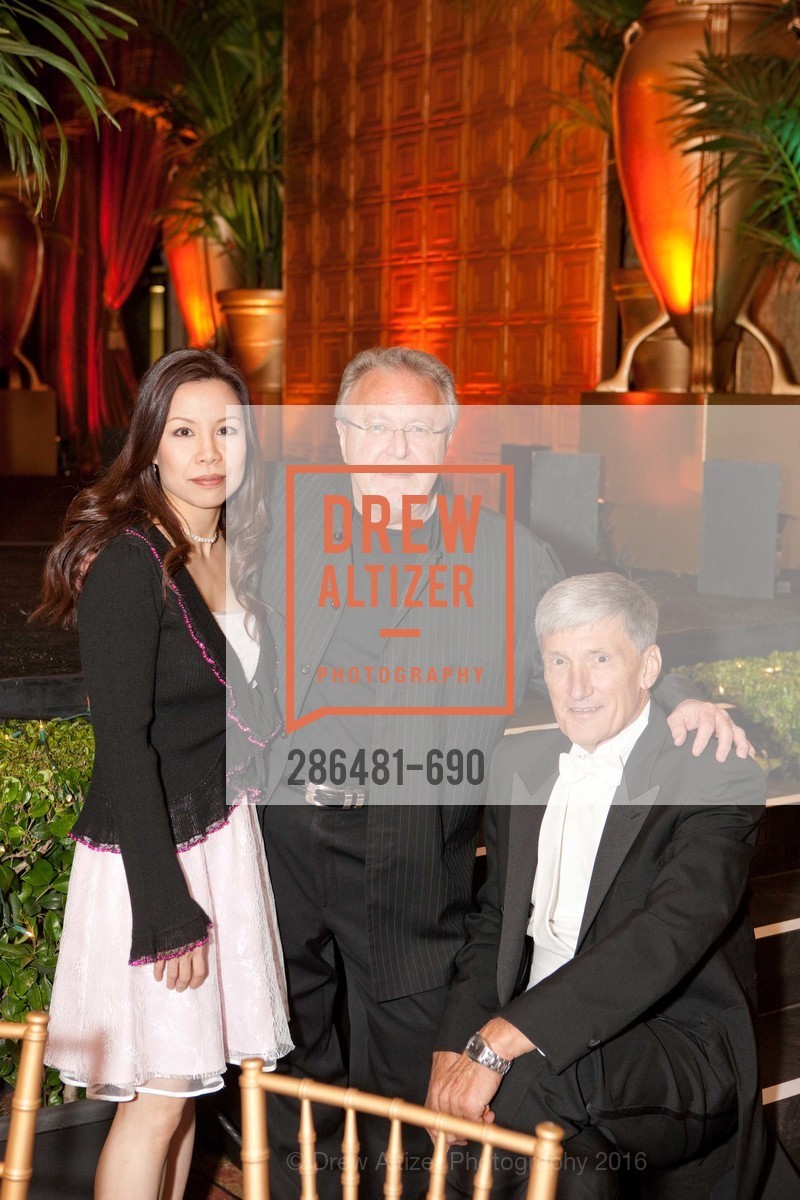 Jessie Zhang, Jerry Mapp, Roy Eisenhardt, CPMC Foundation Trustee, 2009 Debutante Ball, Unknown, July 4th, 2008,Drew Altizer, Drew Altizer Photography, full-service agency, private events, San Francisco photographer, photographer california