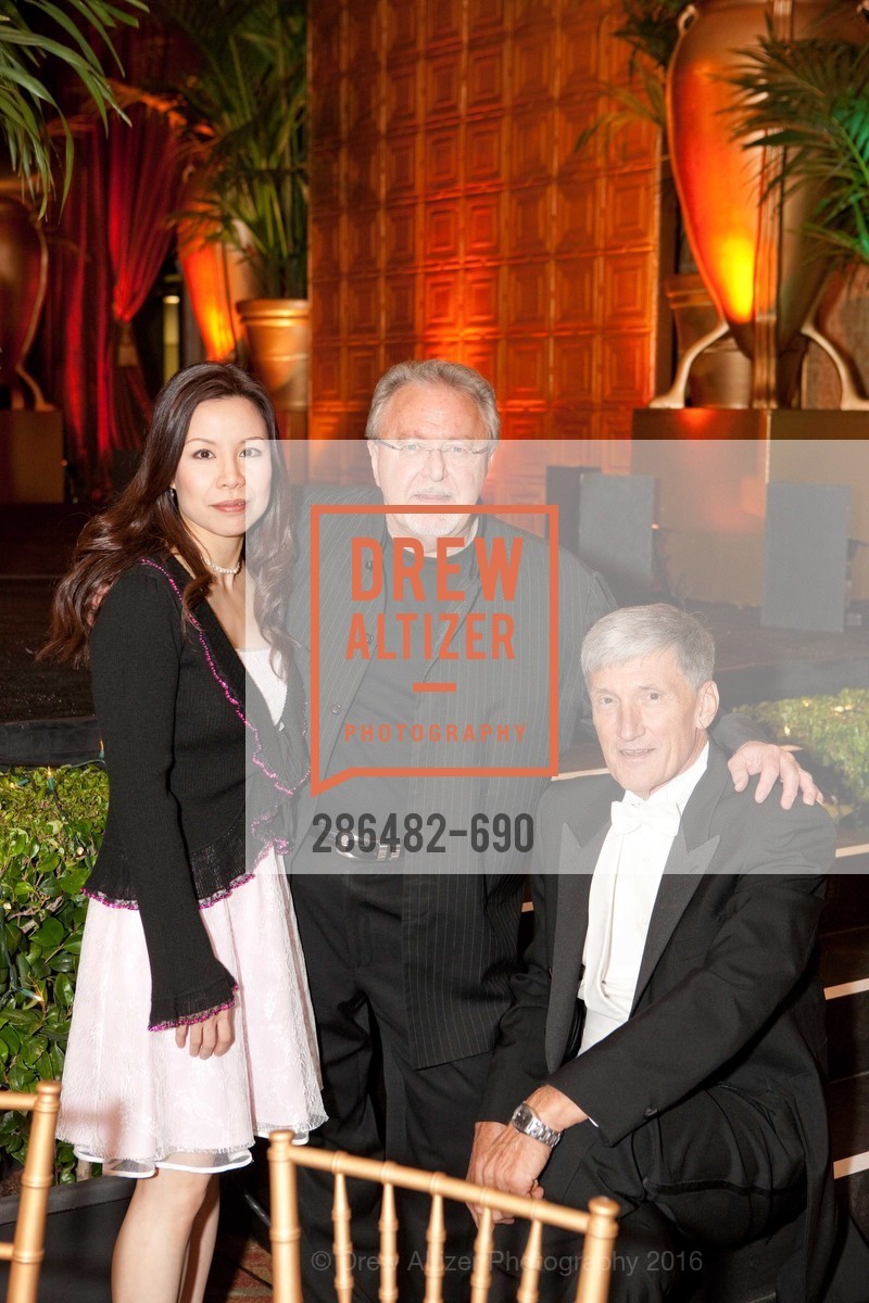 Jessie Zhang, Jerry Mapp, Roy Eisenhardt, CPMC Foundation Trustee, 2009 Debutante Ball, Unknown, January 19th, 2016, Photo #286482-690 Jessie Zhang, Jerry Mapp, Roy Eisenhardt, CPMC Foundation Trustee, Photo #286482-690
