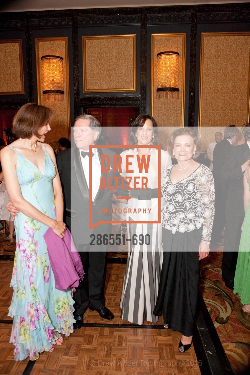 Jennifer Biederbeck, George McLaughlin, Phyllis Swindells, Olive Ann McLaughlin, 2009 Debutante Ball, Unknown, July 4th, 2008,Drew Altizer, Drew Altizer Photography, full-service agency, private events, San Francisco photographer, photographer california