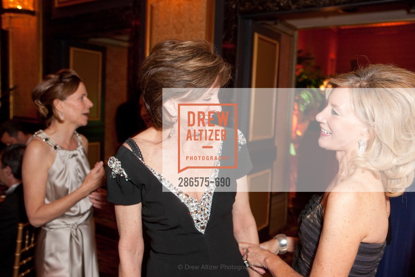 Therese Post, Mary Poland, 2009 Debutante Ball, Unknown, July 4th, 2008,Drew Altizer, Drew Altizer Photography, full-service agency, private events, San Francisco photographer, photographer california