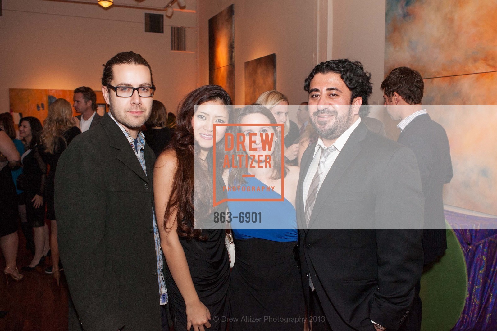 Alan Neuberger, Kyoko Neuberger, Claire Houdaille, Alexander Fulks, Cirque du Soiree Supporting UCSF PARTNERS IN CARE, US, November 14th, 2013, Photo #863-6901 Alan Neuberger, Kyoko Neuberger, Claire Houdaille, Alexander Fulks, Photo #863-6901