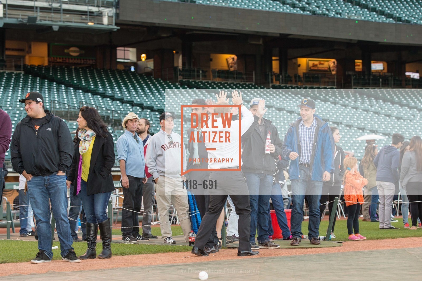 Atmosphere, ST. FRANCIS FOUNDATION'S Knock It Out of the Park, US. AT&T Park, June 4th, 2015,Drew Altizer, Drew Altizer Photography, full-service agency, private events, San Francisco photographer, photographer california