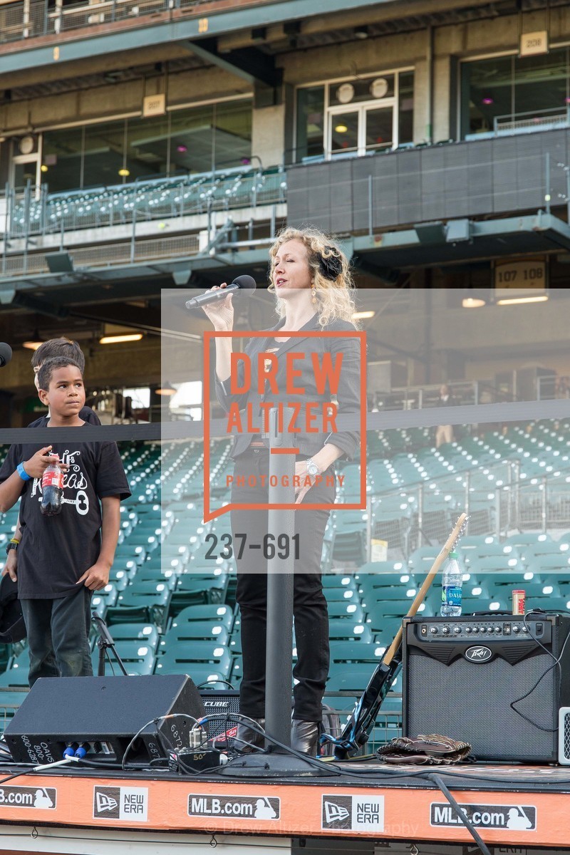 Carla Helmbrecht, ST. FRANCIS FOUNDATION'S Knock It Out of the Park, US. AT&T Park, June 4th, 2015,Drew Altizer, Drew Altizer Photography, full-service agency, private events, San Francisco photographer, photographer california