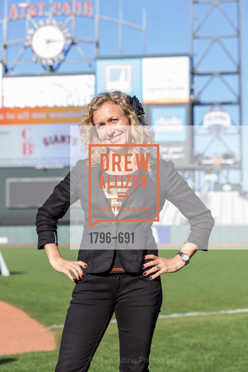 Carla Helmbrecht, ST. FRANCIS FOUNDATION'S Knock It Out of the Park, US. AT&T Park, June 4th, 2015,Drew Altizer, Drew Altizer Photography, full-service agency, private events, San Francisco photographer, photographer california