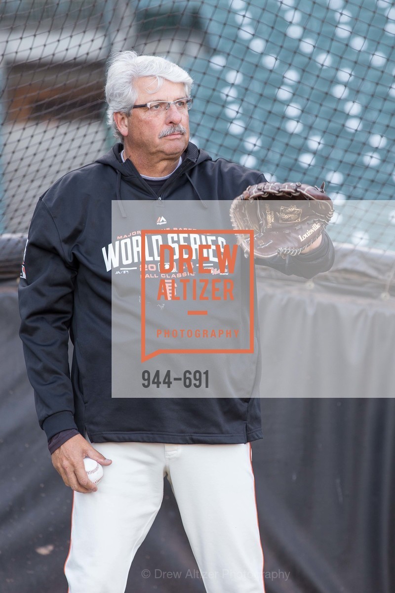 Bill Laskey, ST. FRANCIS FOUNDATION'S Knock It Out of the Park, US. AT&T Park, June 4th, 2015, Photo #944-691 Bill Laskey, Photo #944-691